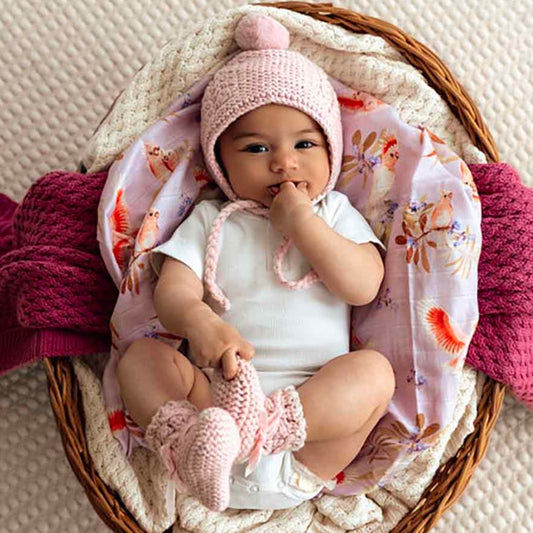 Snuggle Hunny / Bonnet and Booties - Pink Merino Wool