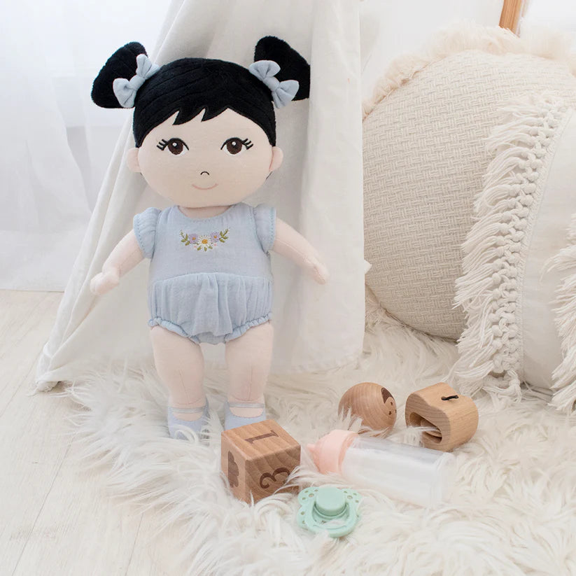 Living Textiles / My First Doll